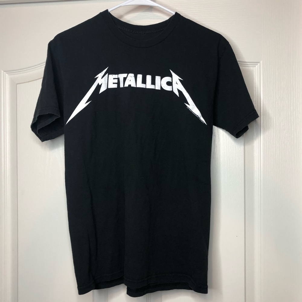 Metallica shirt